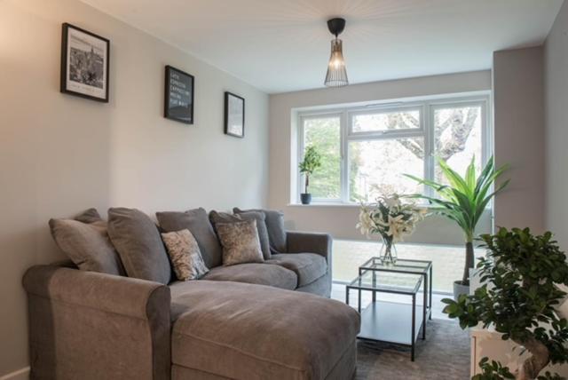 Finchley Contemporary 2 Bed Apartment + Parking Hendon Exterior foto